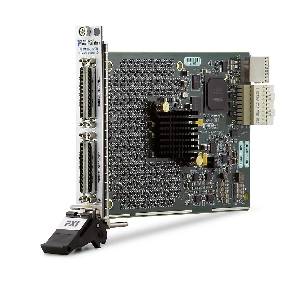 Модуль National Instruments PXIe-7820